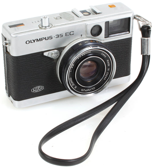 Olympus 35 EC 35mm Film Camera 1:2.8 f=42mm Camera for Parts/ Repair