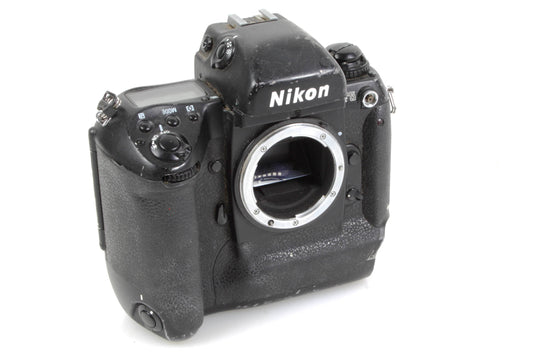 Nikon F5 SLR Film Camera -Body Only -No Battery
