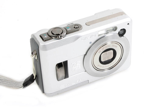 Vintage Casio Exilim 7.2 Mega Pixel Digital Camera WORKS