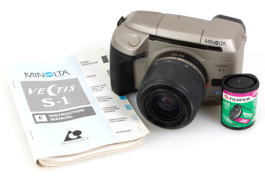 Minolta Vectis S-1 APS SLR Wide Angle Panoramic Lens 28-56mm w Film & Manual