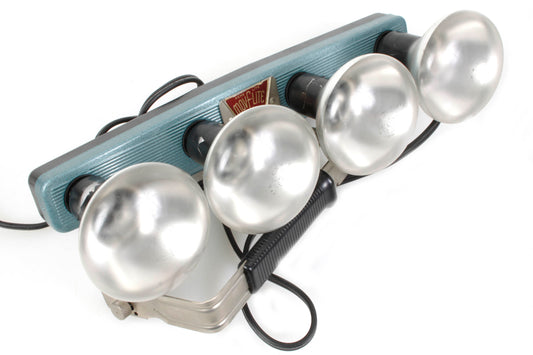 Super 8 Movie Lights w/ Bracket + Case and 4 Bulbs WORKING
