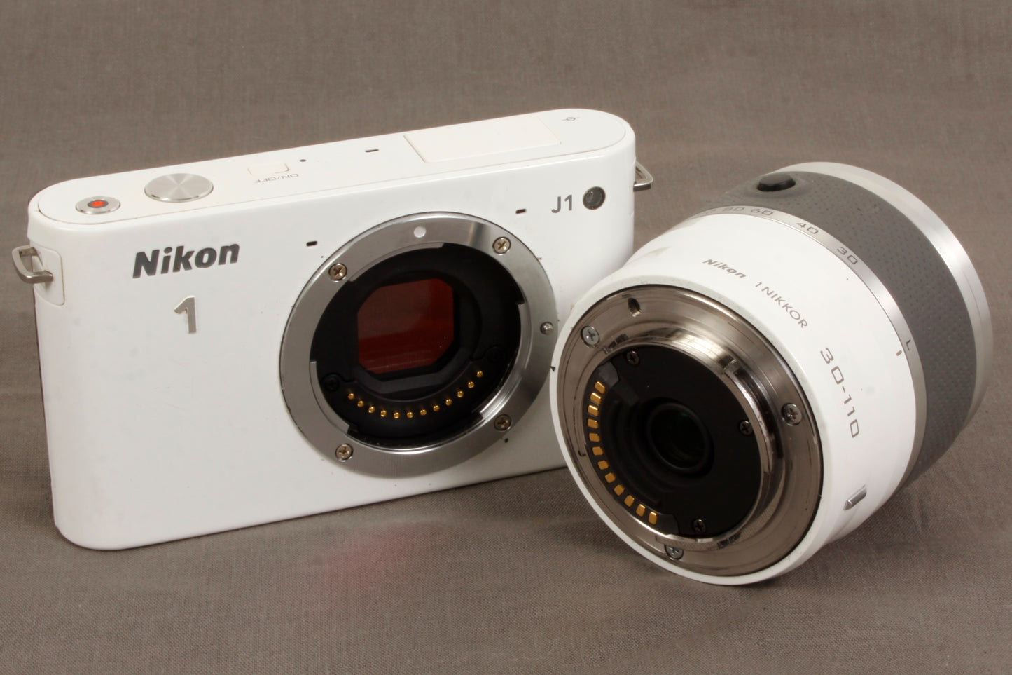 Nikon 1 J1 Mirrorless Digital Camera w 30-110mm Zoom Lens, Charger, Case, Manual