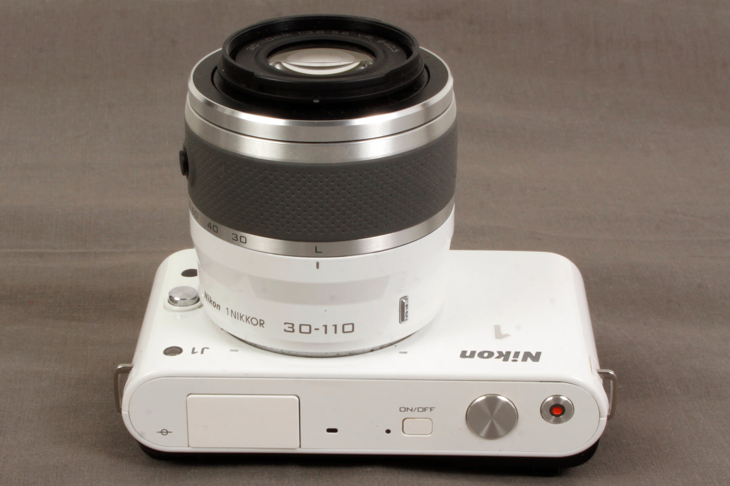 Nikon 1 J1 Mirrorless Digital Camera w 30-110mm Zoom Lens, Charger, Case, Manual