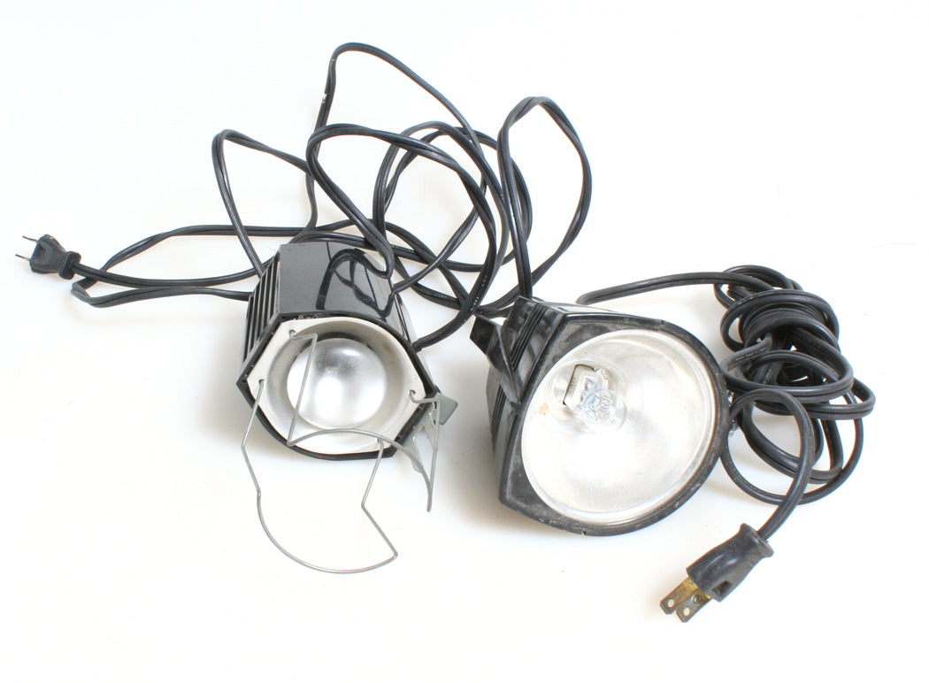 VIDEO CAMERA LIGHTS WITH WORKING BULBS SET OF 2