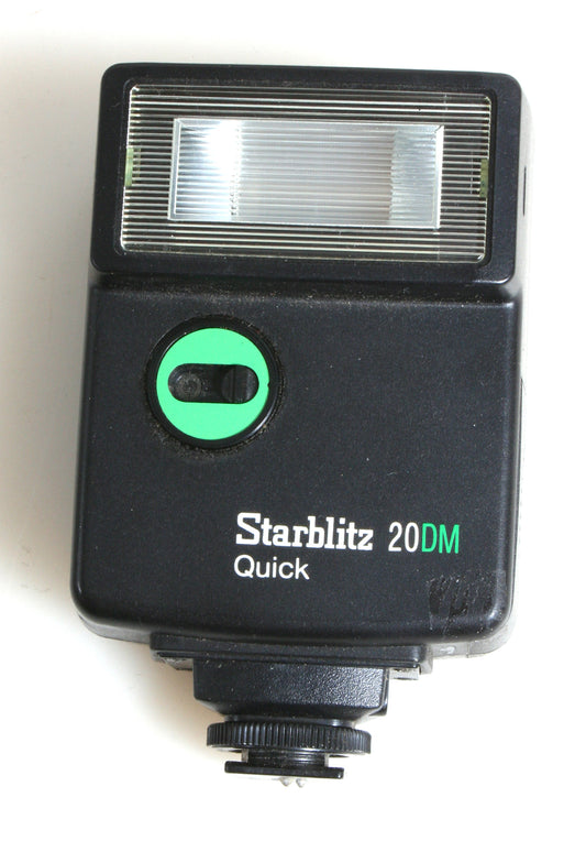 CAMERA FLASH FITS ANY CAMERA