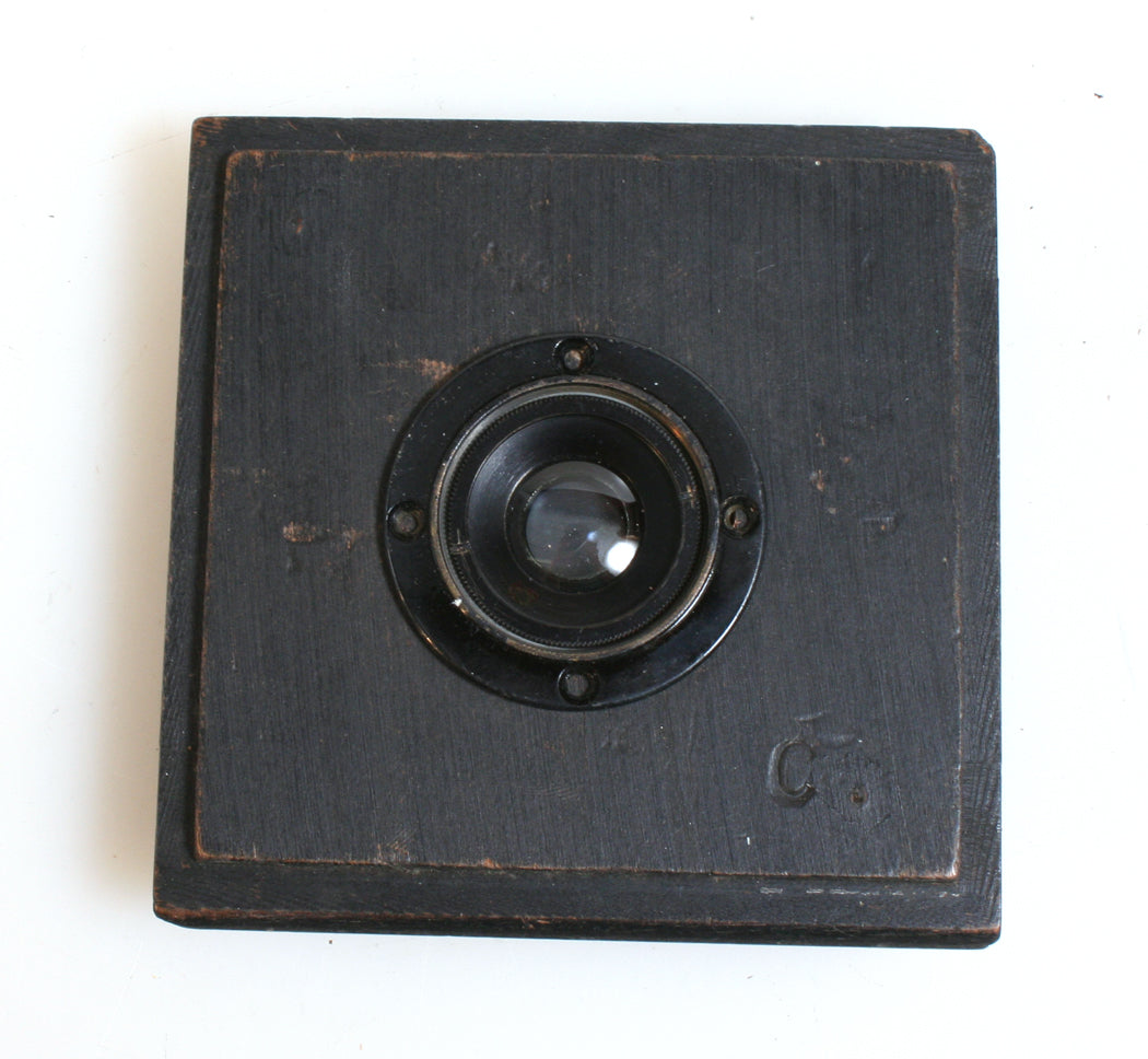 EARLY SCHNEIDER ANGULON 9CM, 90MM F/6.8 WIDE ANGLE LENS ON BOARD