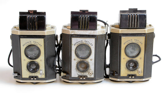 TWIN LENS VINTAGE ORIGINAL FILM CAMERAS, SET OF 3, DISPLAY ONLY