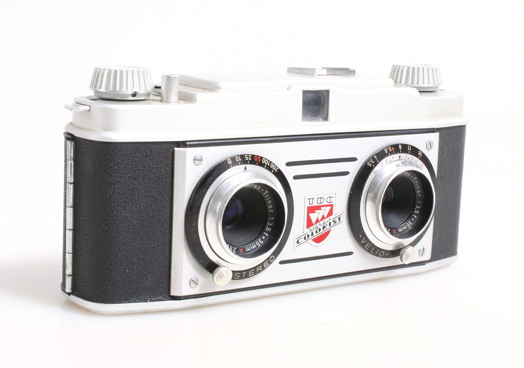 STEREO CAMERA WITH LEATHER CASE AND MANUAL
