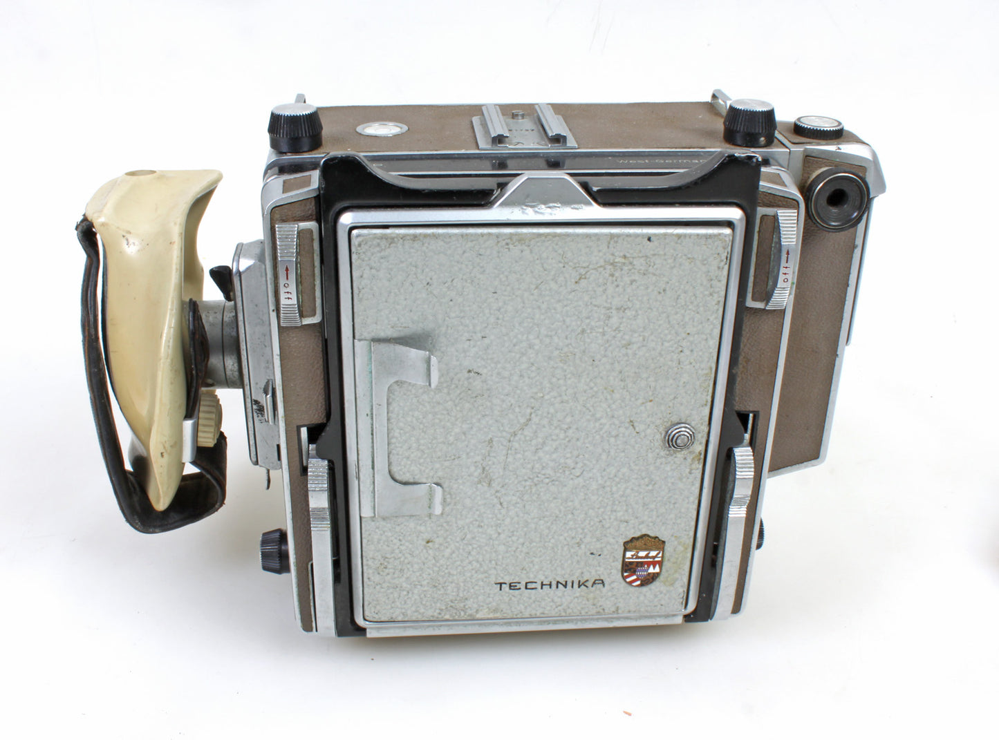 LINHOF TECHNIKA 4x5 RANGE FINDER FILM CAMERA WITH GRIP & ACCESSORY