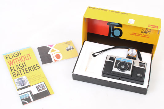 KODAK 126 CAMERA IN ORIG BOX WORKS