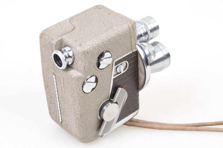 REVERE 8 MODEL B-63 CINE CAMERA