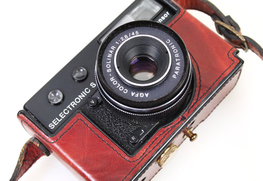 Agfa Selectronic S with Leather Case