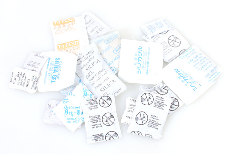 MIXED SILICA GEL PACKET FOR MOISTURE REDUCTION