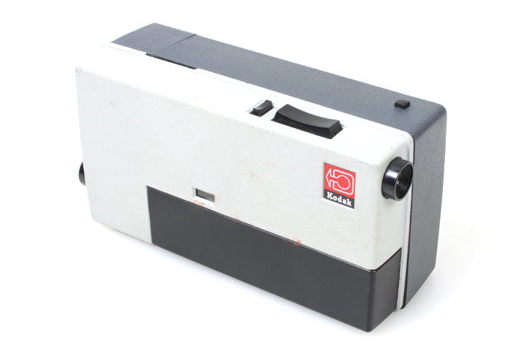 SUPER 8 MOVIE CAMERA & LIGHT IN CASE BOTH WORKING