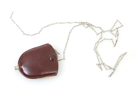 Chain in Leather Case Vintage