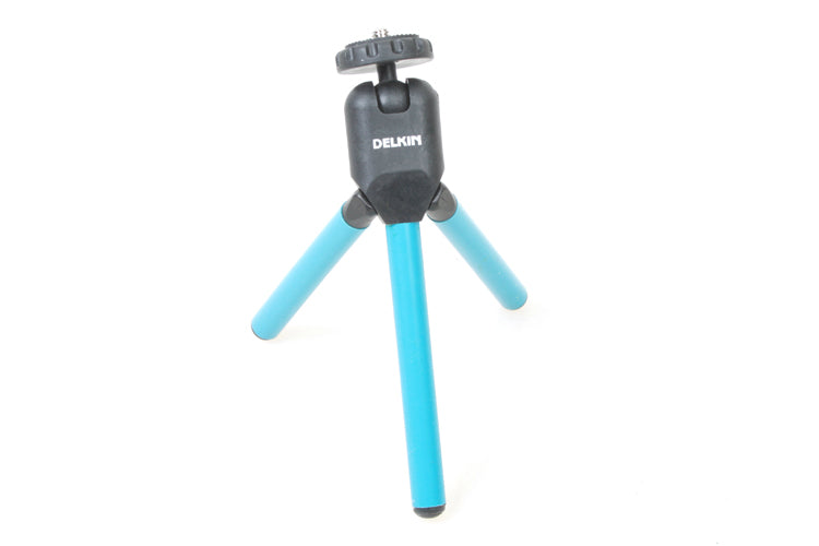 Blue Table Tripod W Locking Head New