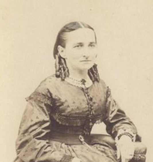 Vintage 1800s CDV Photo~Woman with Ringlet Curls//Victorian Dress//vignette