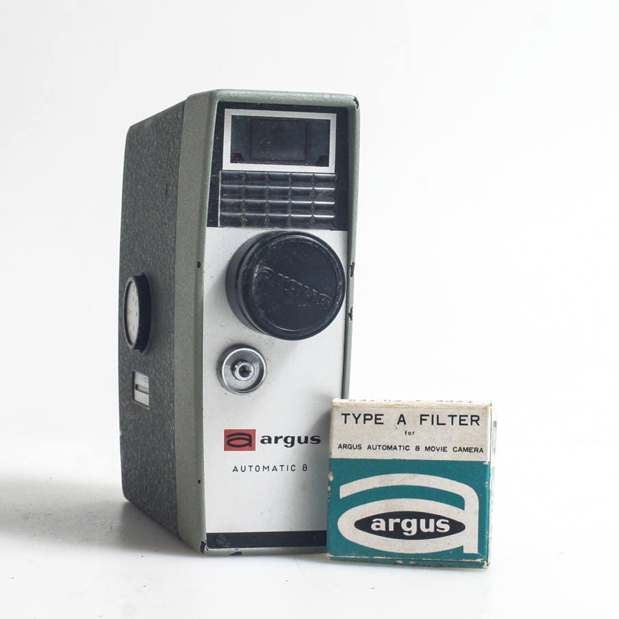 Art Deco 8mm Argus Movie Camera with Manual