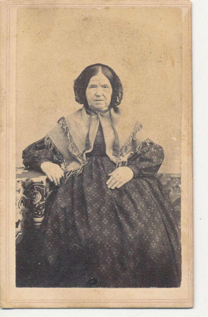 1800s CDV Photo Of Elderly Woman In Dark Clothing Utica New York//1800s Old Lady//Pioneer Woman