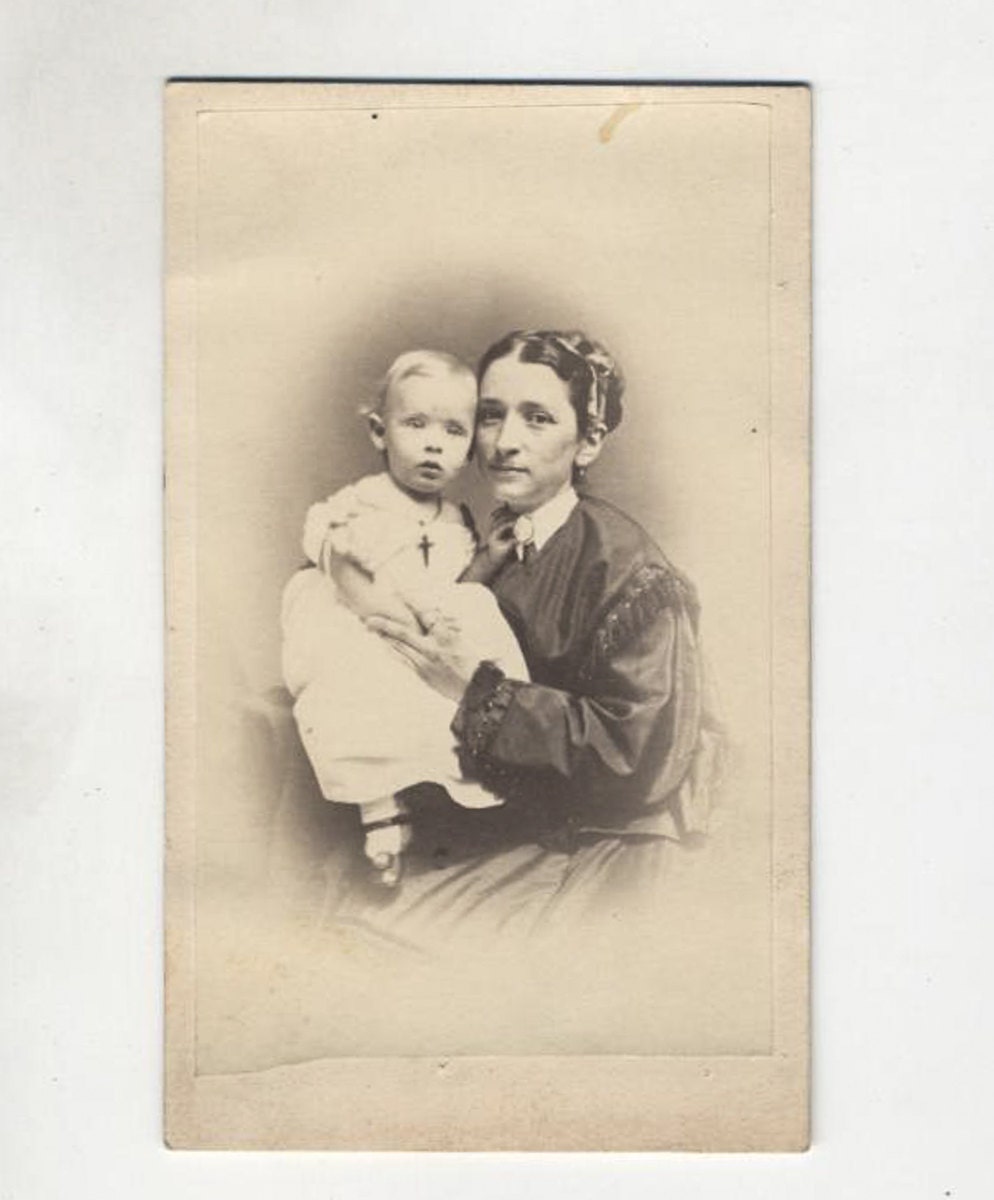 Vintage CDV Card of Mother and Daughter//Family Portrait//love//Broche and Fringe Dress
