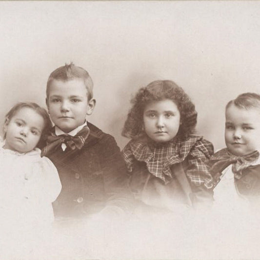 Cabinet Card~Four Adorable Siblings//White Vingette//Family Photo//Portrait//b&w