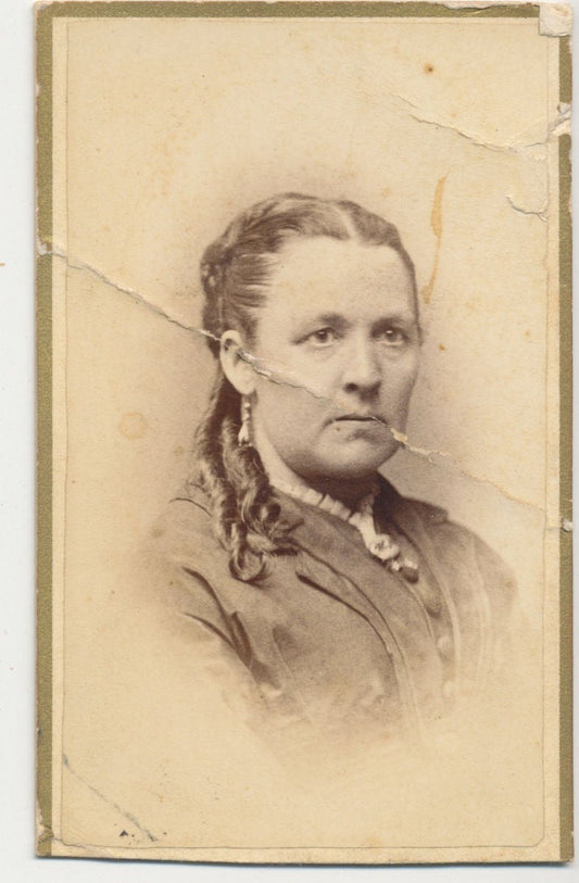 CDV Photo from the 1800s of Scowling Woman