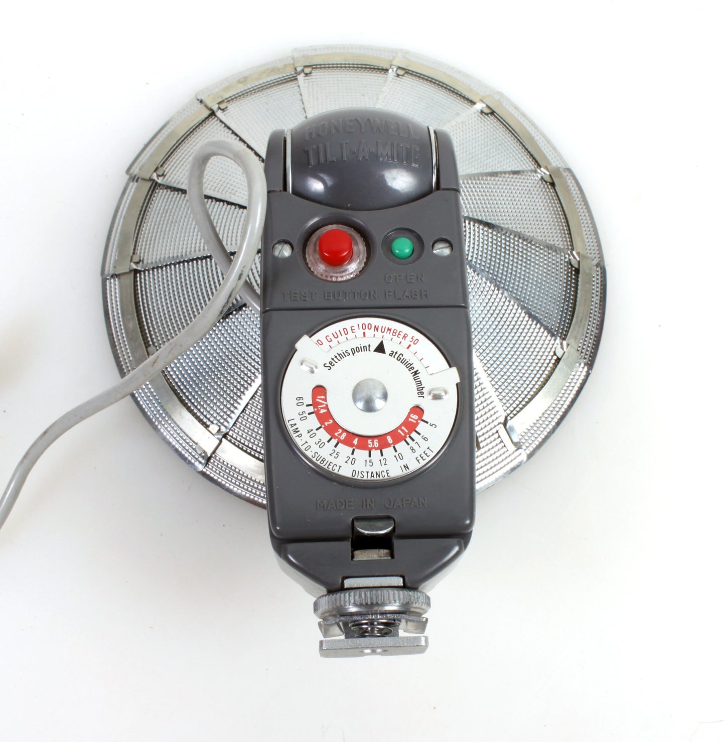 Art Deco Fan Flash in Case with 12 Bulbs