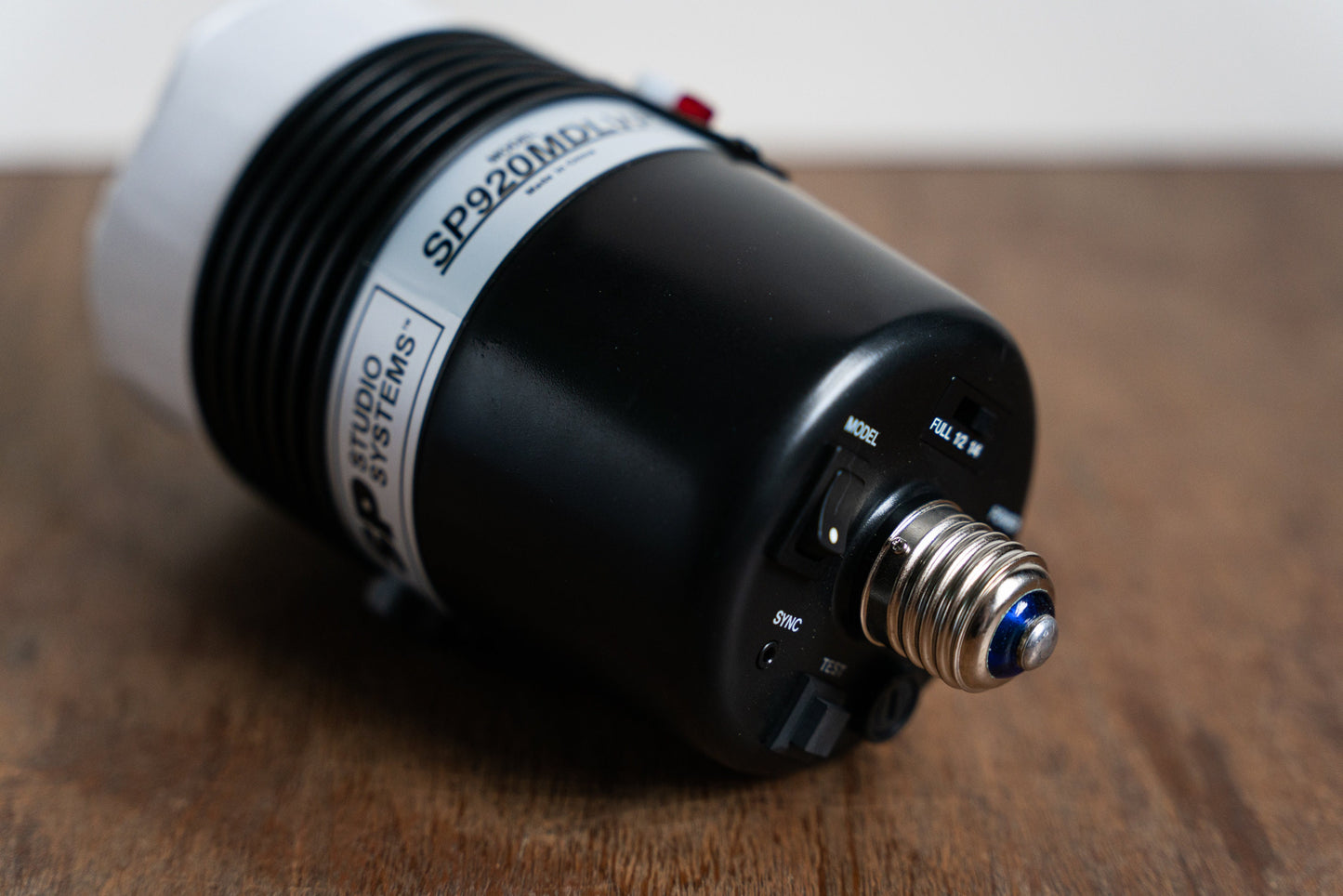 Studio Systems SP920MDLVP Strobe Light Flash w/ Receptacle Mount