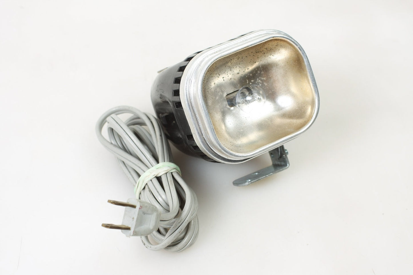 Video Light - Spot or Flood - w/ Working Bulb