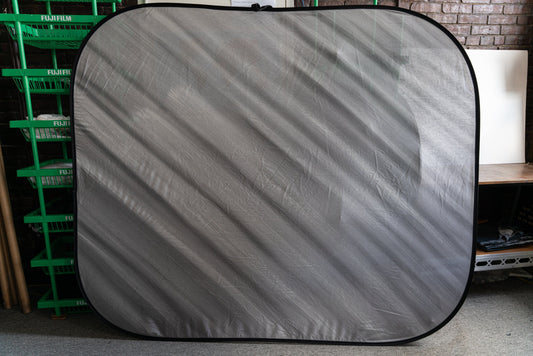 Vintage Pop Up Backdrop - Grey - 81in by 66in