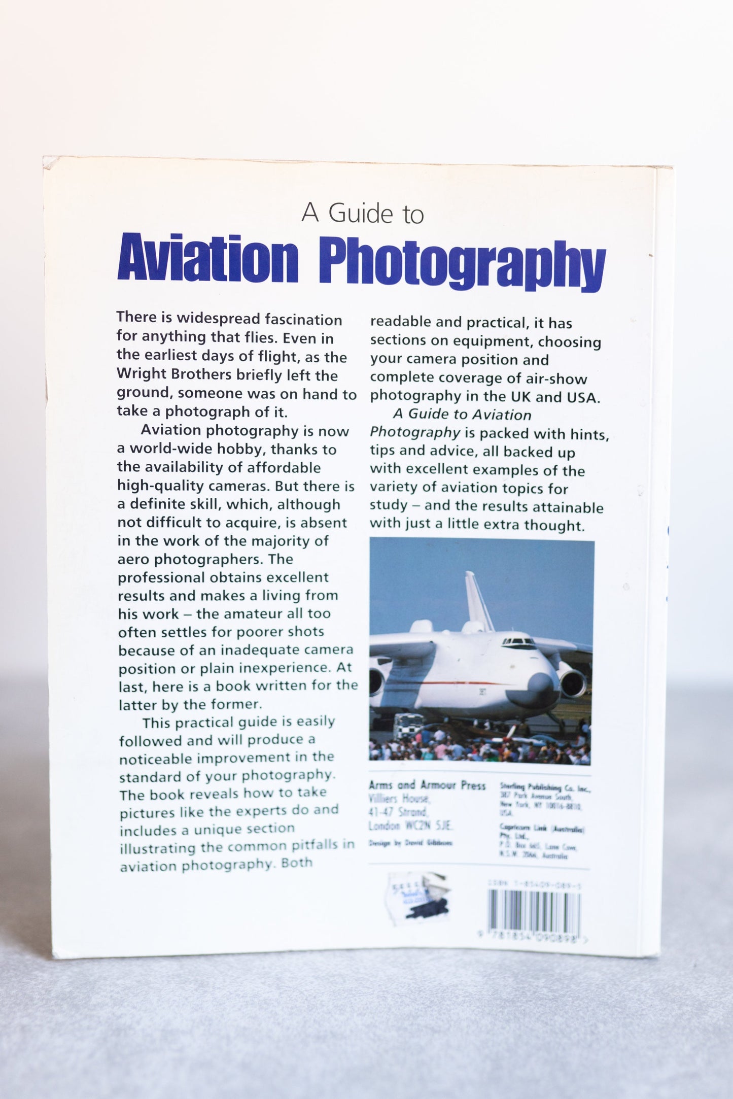 A Guide to Aviation Photography by T. Malcom English