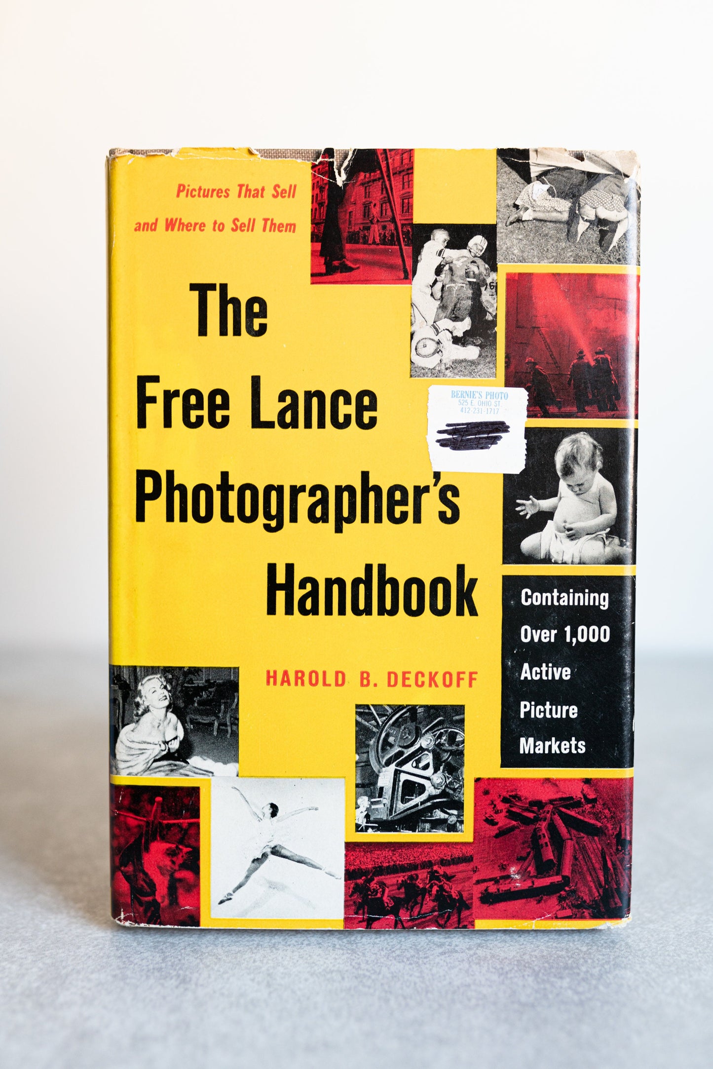 The Free Lance Photographers Handbook by Harold Deckoff Hardcover 1956 Rare