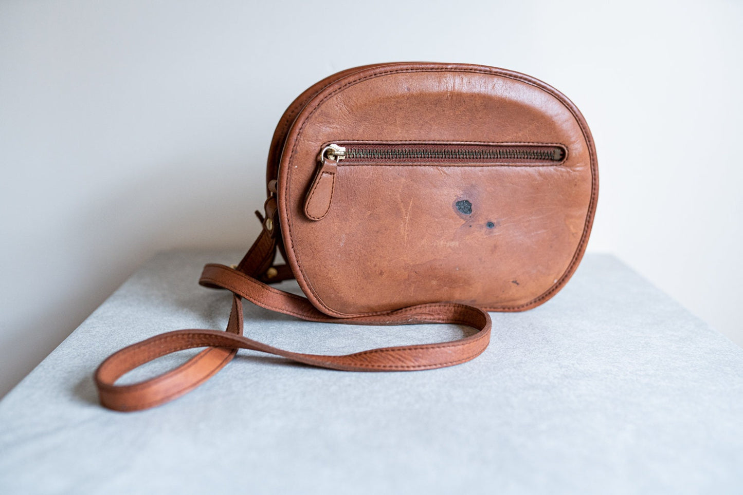 1950s Leather Purse w/ Shoulder Strap and Pockets
