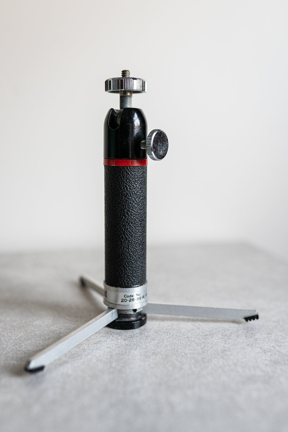Focal Handipod Table Top Tripod w/ Ball Head
