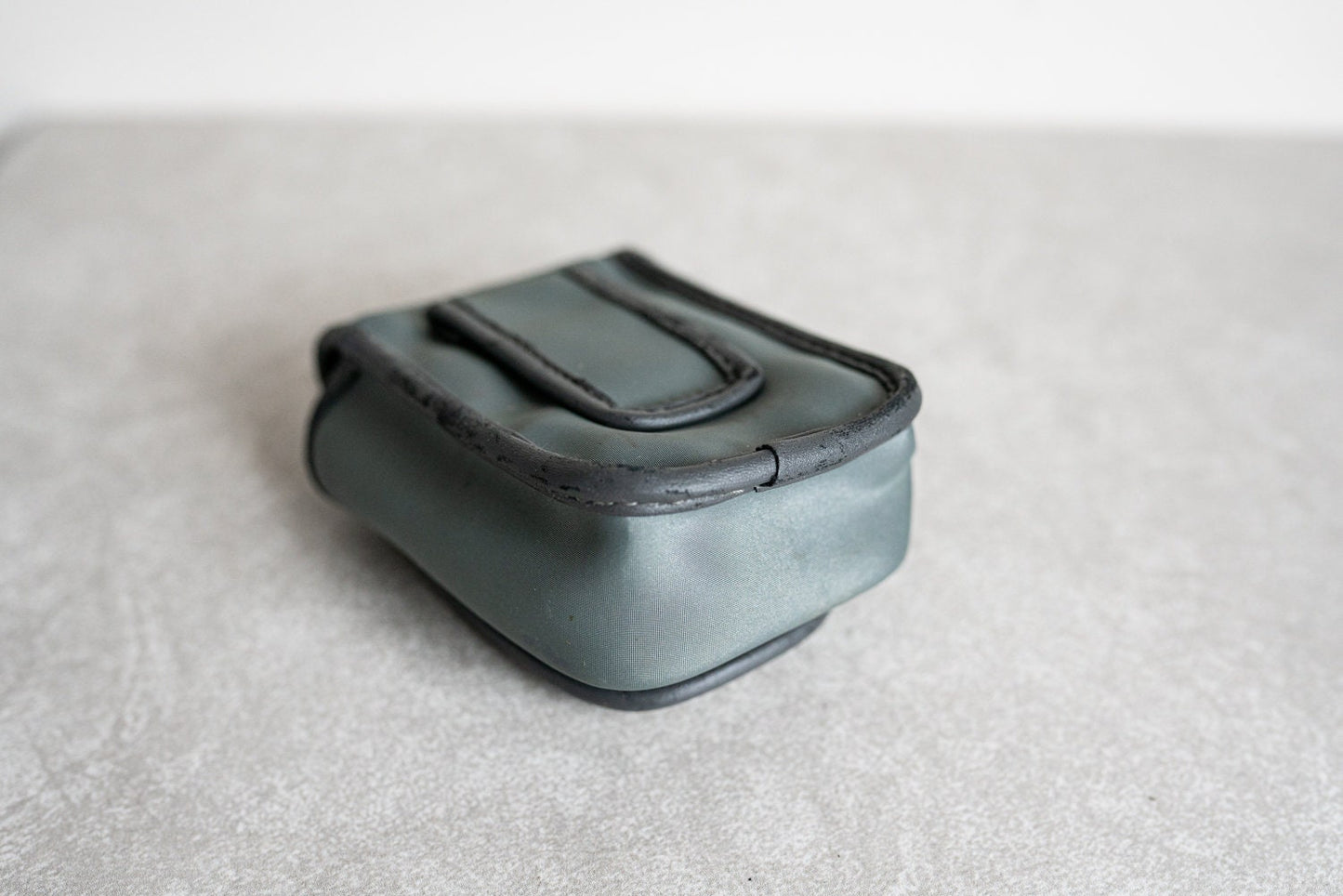 Canon Camera. Pouch w/ Belt Loop