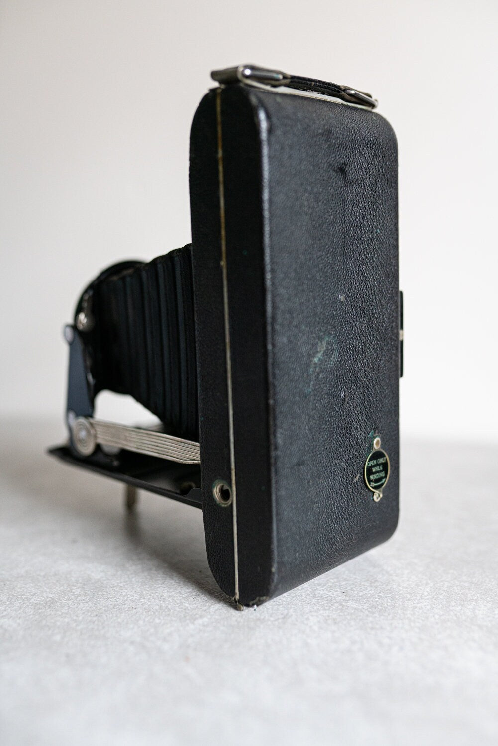 Kodak Folding 616 Film Art Deco Camera w/ Leather Case