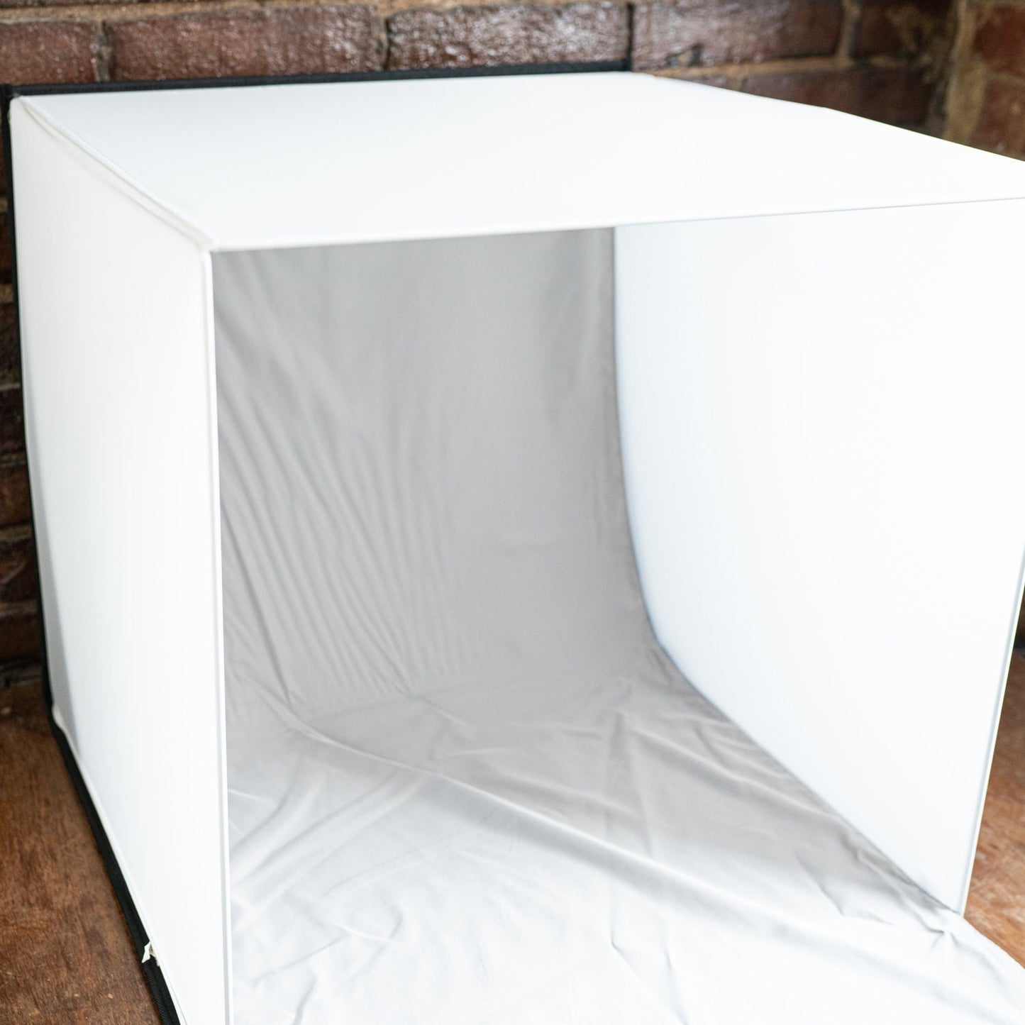 Quantaray by Sunpak eBox Studio Light Box for Small Items w/ Lights and Bulbs