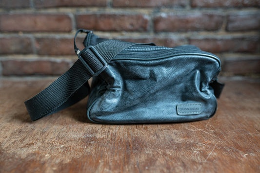 Vintage Black Quantaray Camera Bag