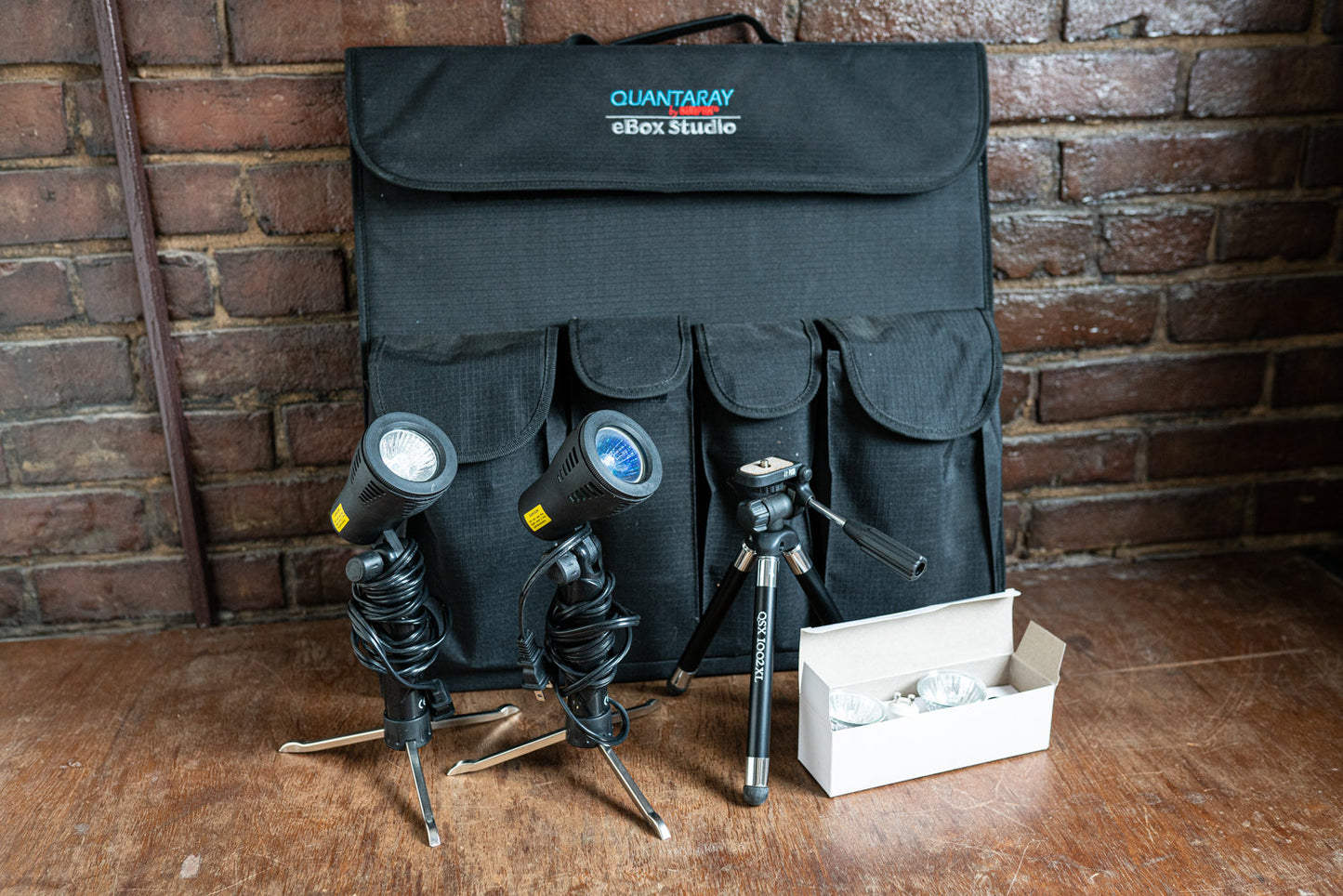 Quantaray by Sunpak eBox Studio Light Box for Small Items w/ Lights and Bulbs