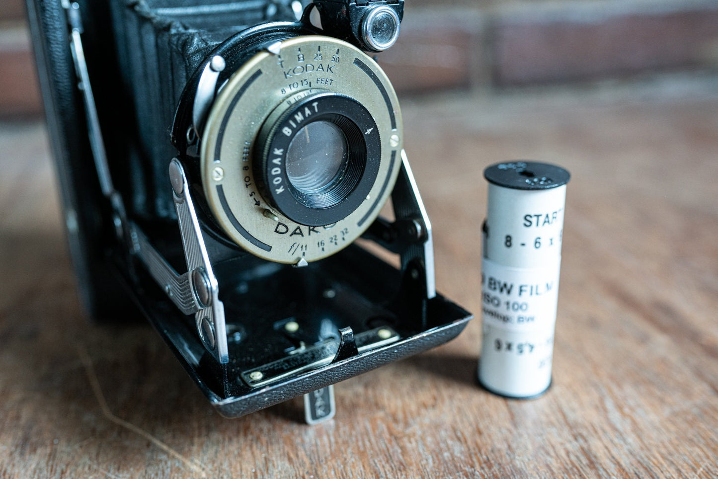Vintage Kodak 620 Folding Film Camera w/ FPP 620 Black and White Film