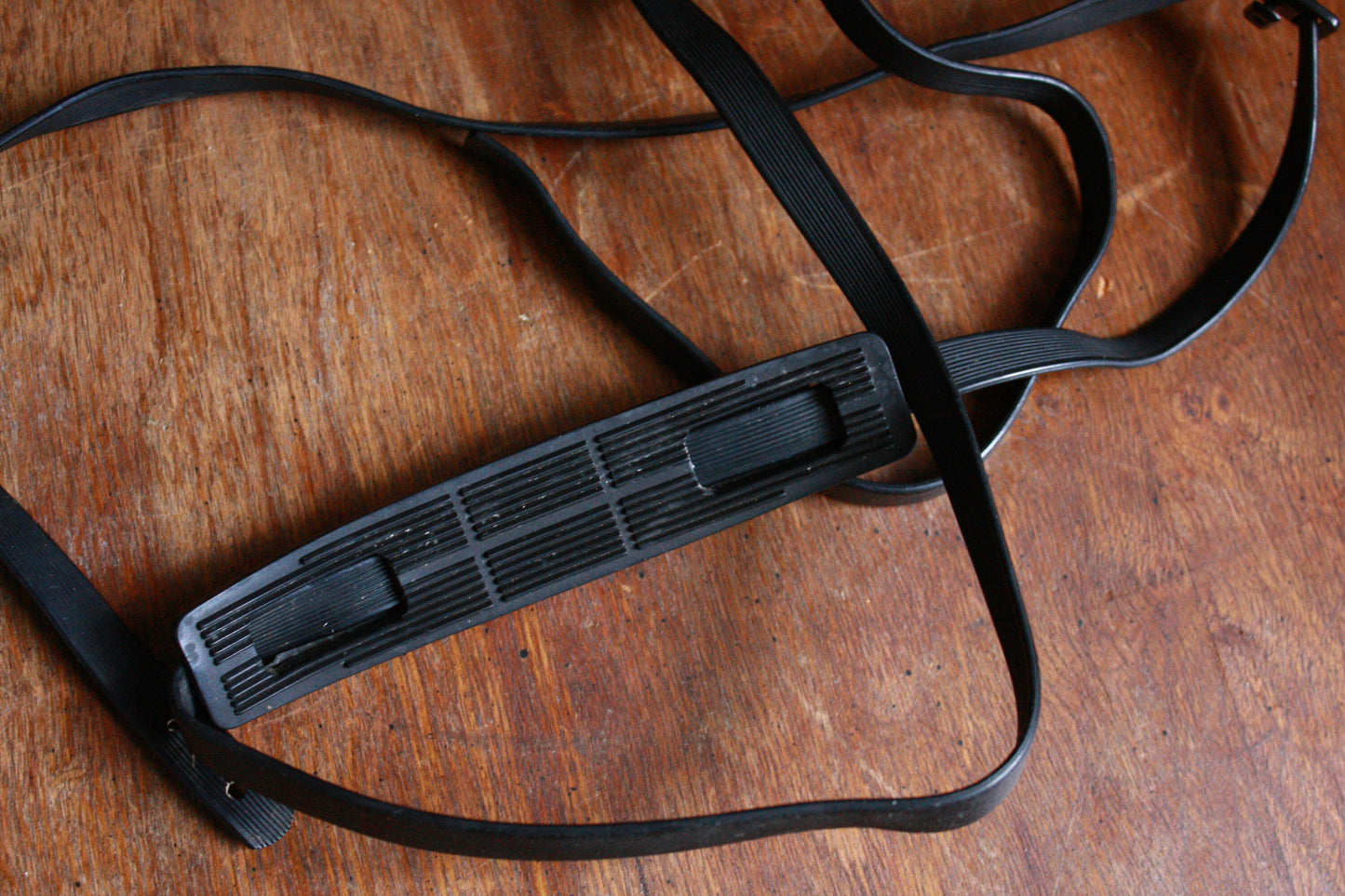 Minolta Black Vinyl 70s Camera Neck Strap