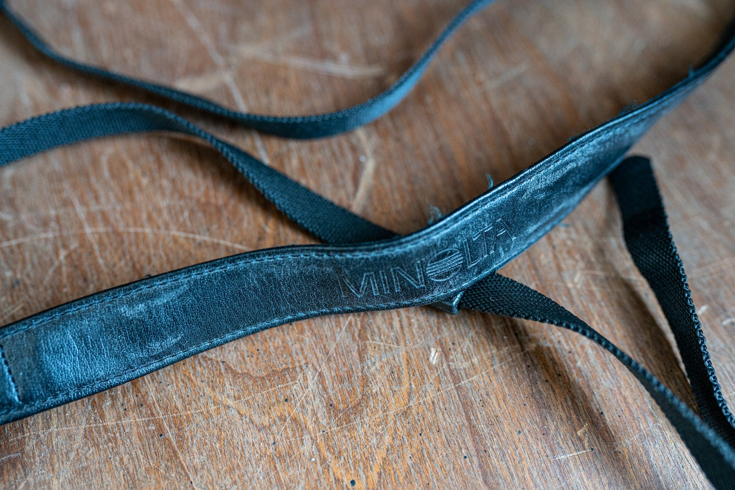 Vintage Black Minolta Maxxum Camera Strap w/ Leather Neck Pad