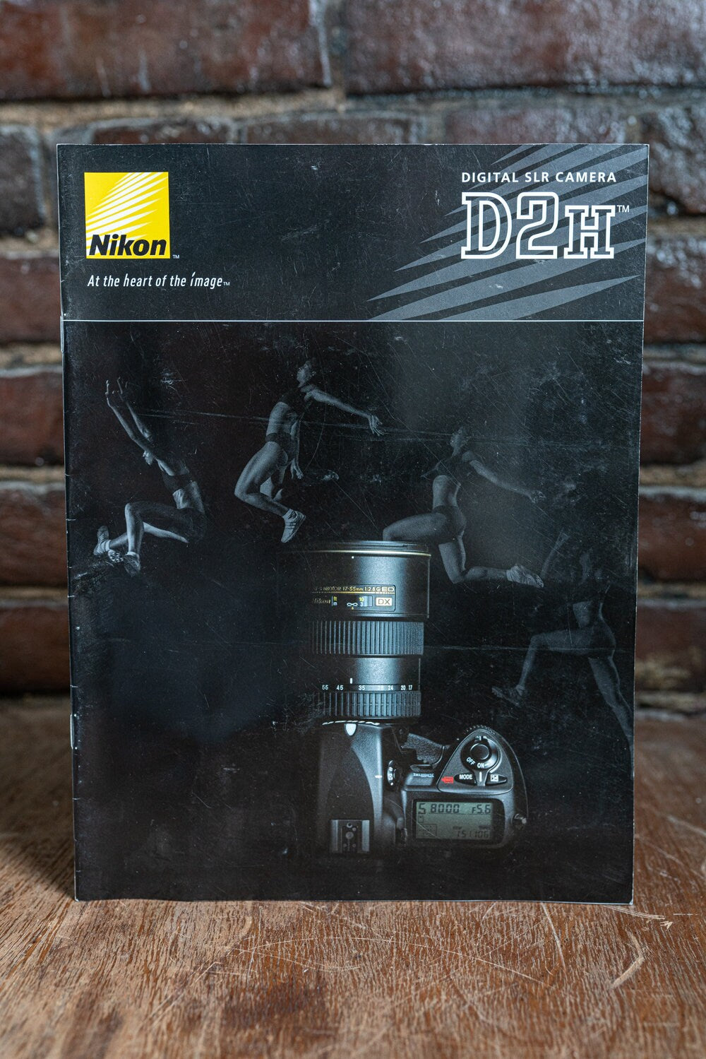 Nikon D2H Digital SLR Camera Brochure Guide - At the Heart of the Image