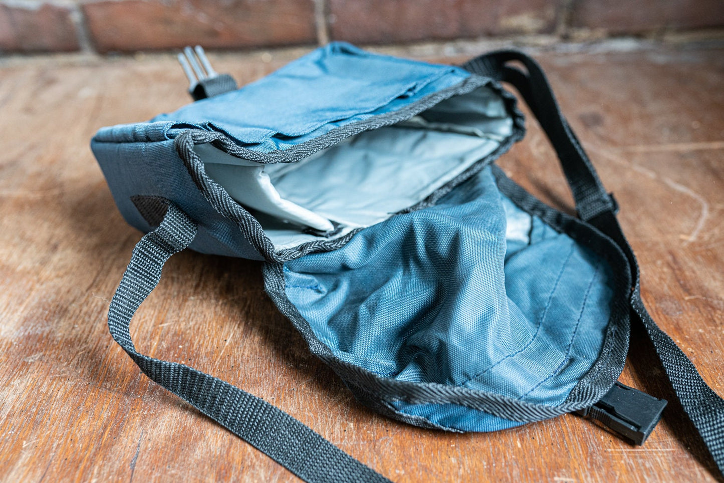 Vintage Blue Unbranded Camera Bag