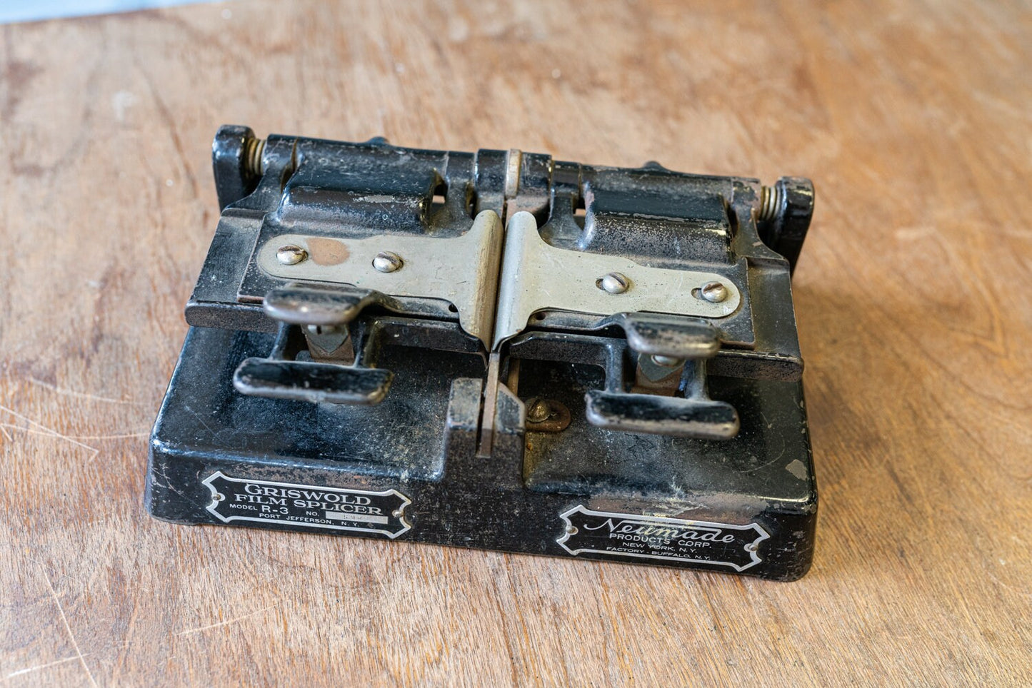 Griswold Film Splicer Model R-3 35mm - Neumade Products Corp