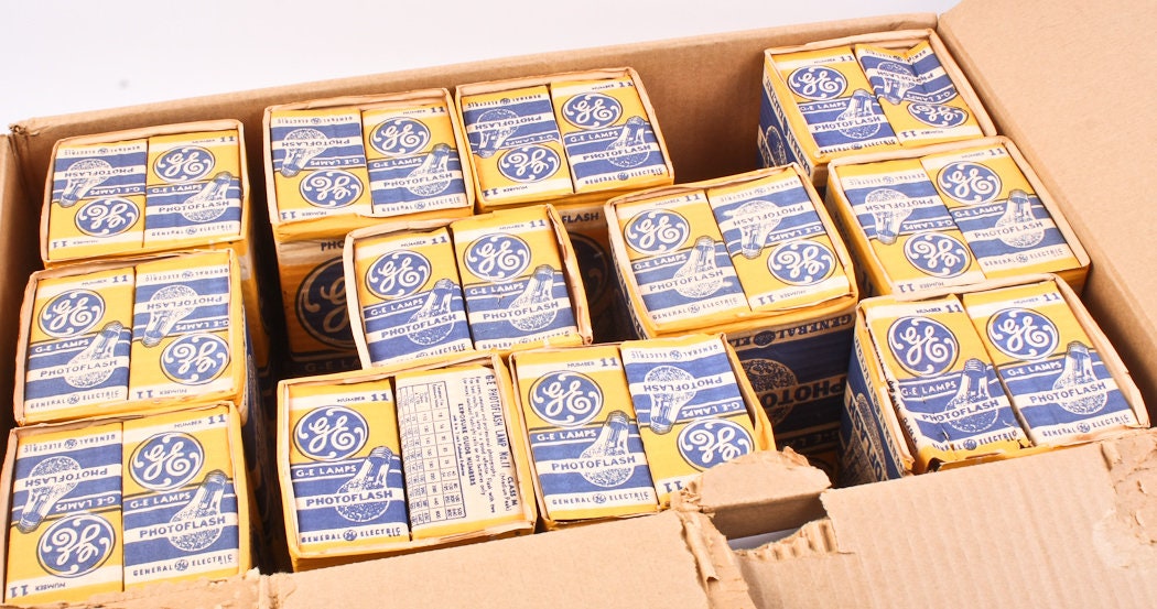 GE Photoflash No 11 Flash Bulbs, Universal