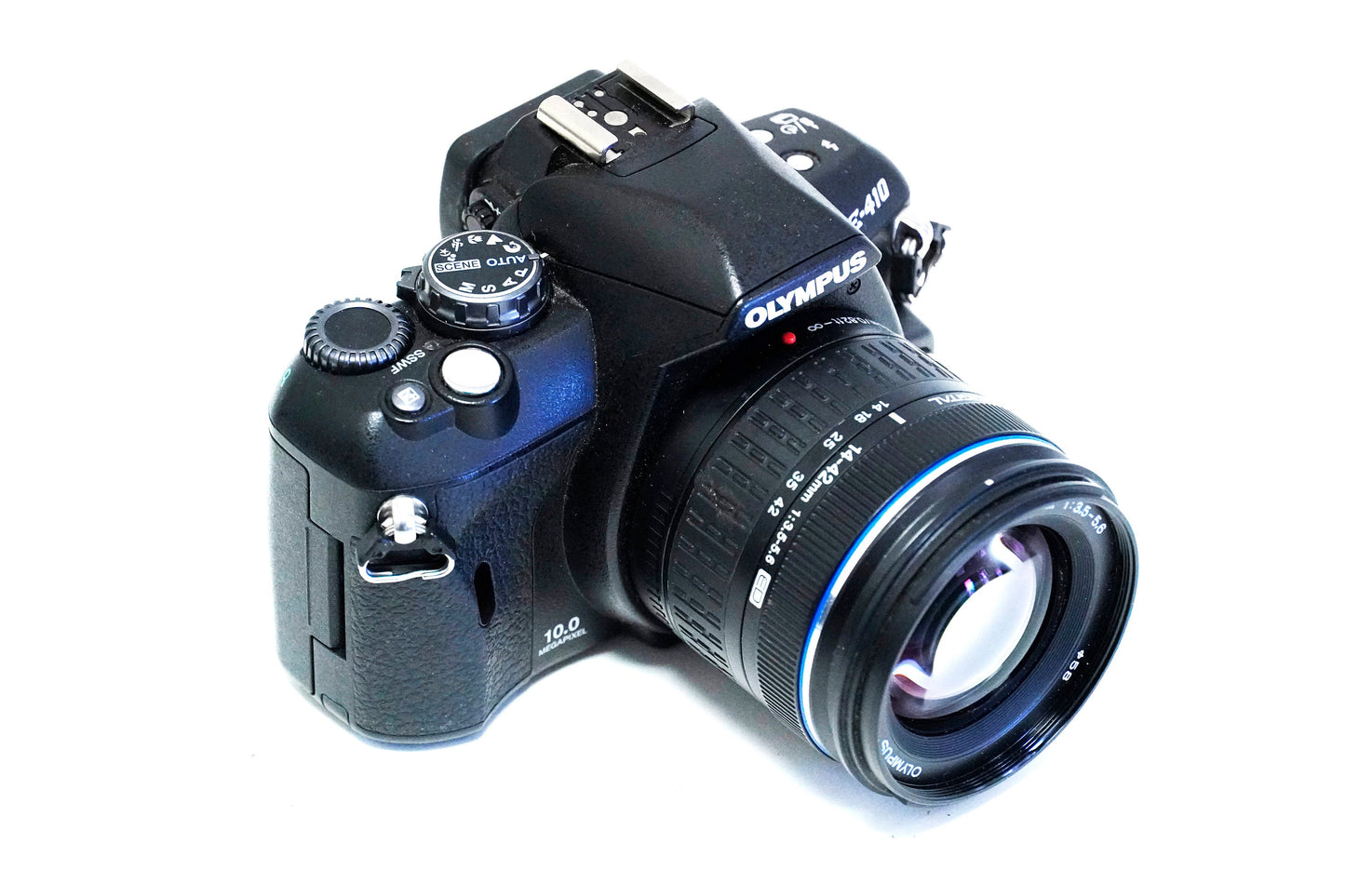 Olymus Evolt E410 10MP Digital SLR Camera Outfit With Two Lenses Strap And Charger
