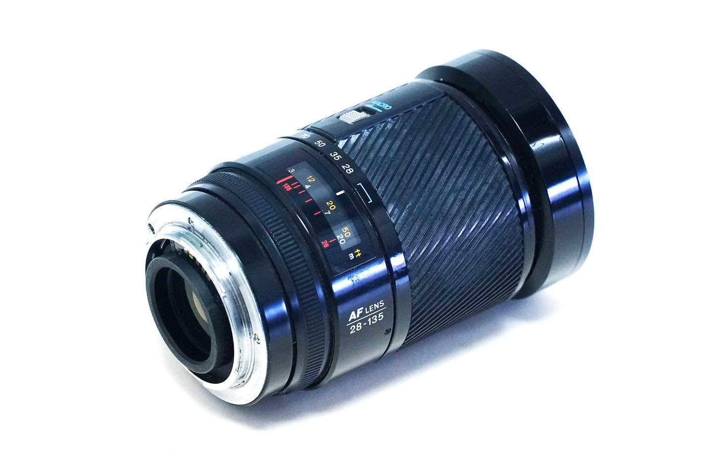 Minolta Maxxum 28-135mm f.4-4.5 AF Mount Macro Lens With Skylight Filter