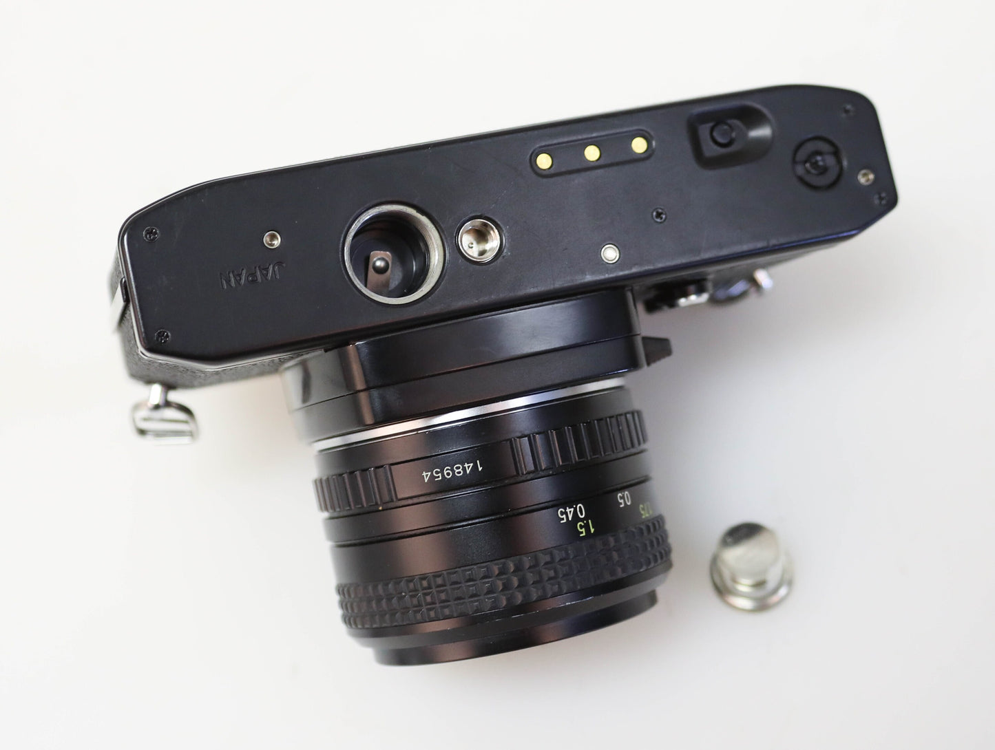Vintage 35mm Ricoh KR-10 Super Camera with Ricoh 50mm f/1.7 Lens and Londa Flash