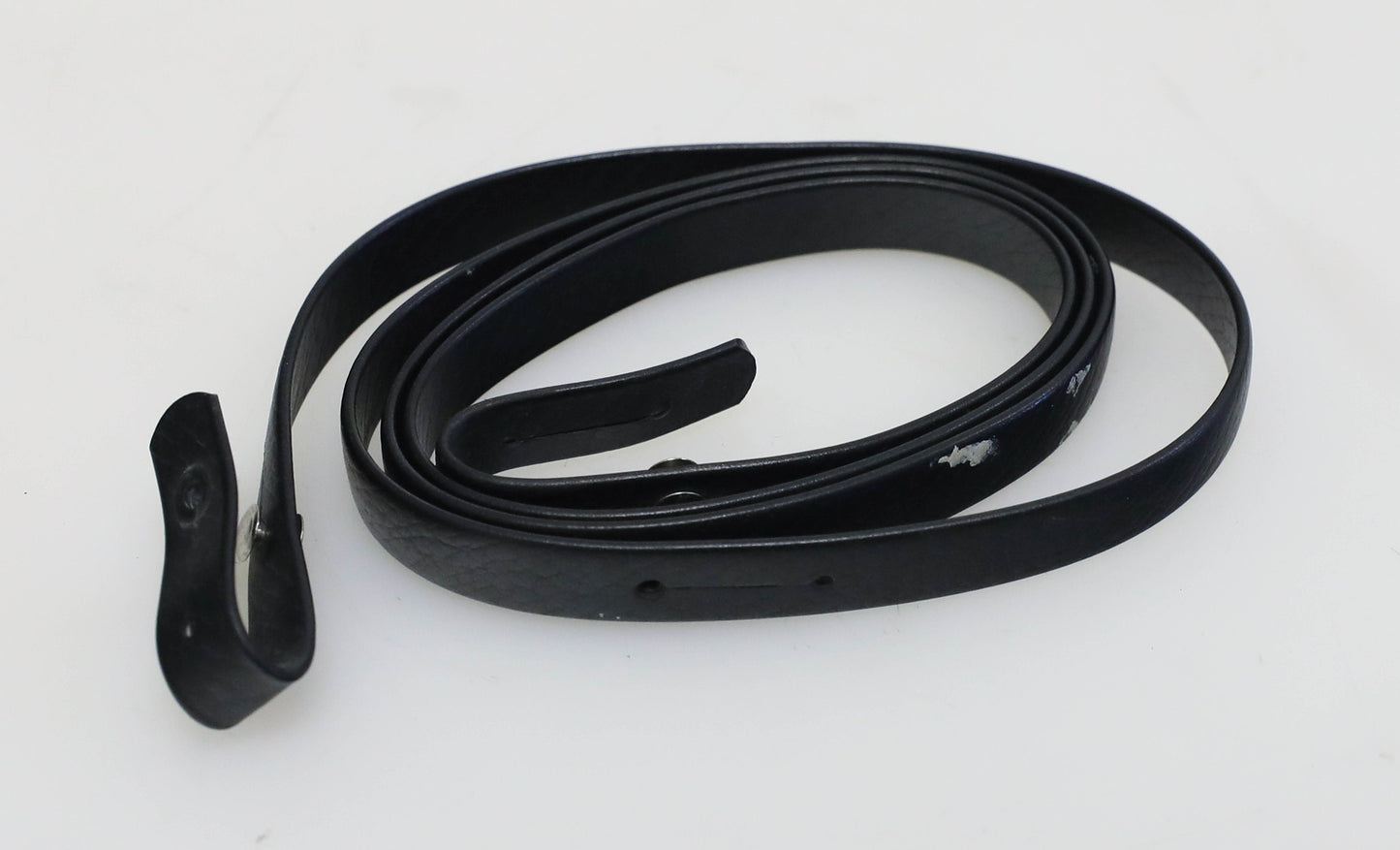 Vintage 1970s Mamiya Vinyl Thin Black Camera Strap